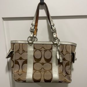 Vintage Coach Tote Bag Purse w Gold Trim